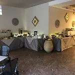 فندق Garden