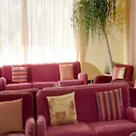 Garden Hotel 3*