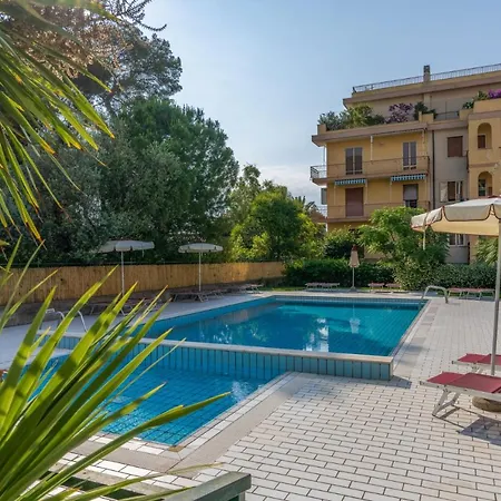 Garden 3* Alassio