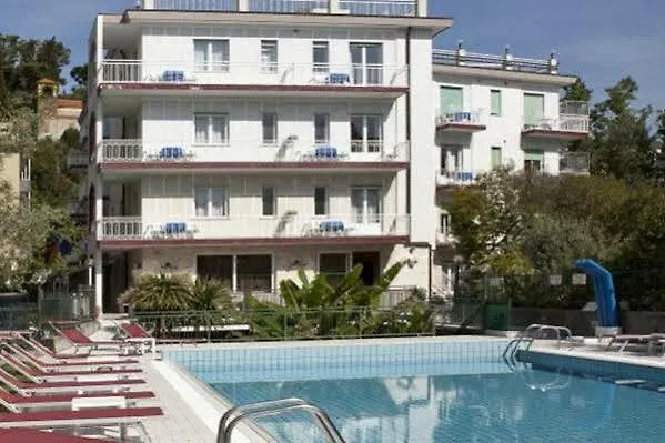 Garden 3* Alassio